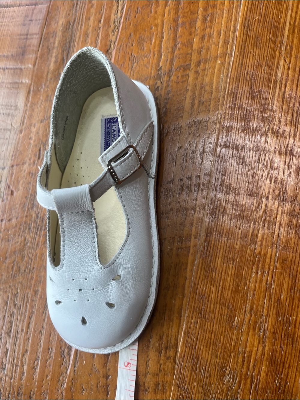 L'Amour White Girls' T-Strap Dress Shoe with Buckle Size 10 - Picture 10 of 15